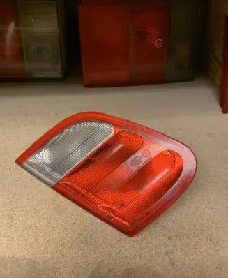 Mercedes-Benz CLK A208 C208 Tailgate rear/tail lights 147595