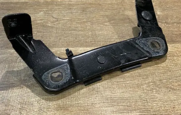 Jaguar I-Pace Fender mounting bracket J9D316A142AD