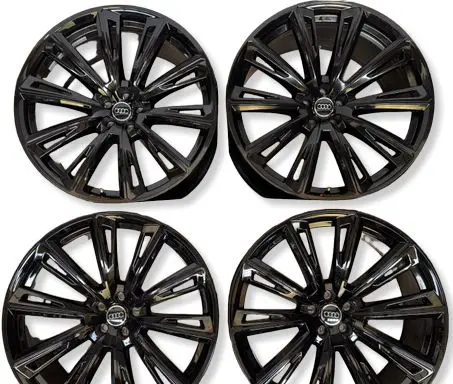 Audi RS Q8 R23 light alloy rim 4M8601025B
