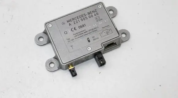 Mercedes-Benz S W221 Aerial antenna amplifier A2219050040