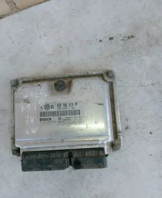 Volkswagen Golf IV Engine control unit/module 038906019ff