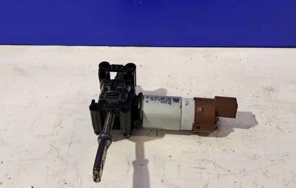 Jaguar XE Seat adjustment motor C06710106