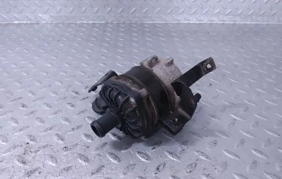 Audi A8 S8 D4 4H Electric auxiliary coolant/water pump 8K0965569