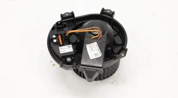 Mercedes-Benz GLA W156 Heater fan/blower A2469061601