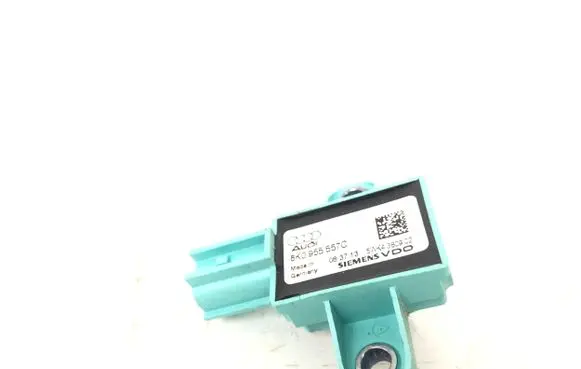 Audi A5 8T 8F Airbag deployment crash/impact sensor 8K0955557C 5WK4380902