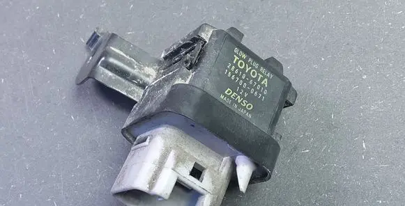 Lexus IS 220D-250-350 Other relay 2861067010 1567000671 2860126020