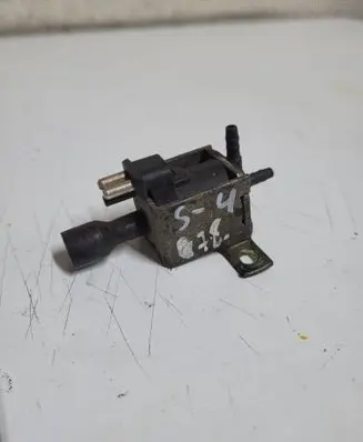 Mercedes-Benz E W124 Turbo solenoid valve 0015408697 5690130100