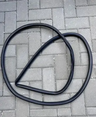 Lexus RX 450H Front door rubber seal 740AE0C8