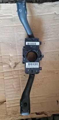 Seat Toledo II (1M) Indicator stalk 8L0853513