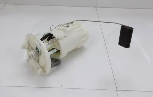 Mercedes-Benz Citan W415 In-tank fuel pump A4154780101