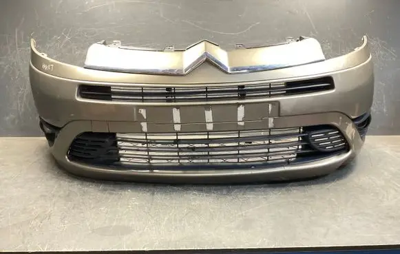 Citroen C4 I Picasso Front bumper 9654196177 9688210880
