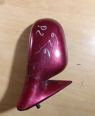 Mazda 626 Manual wing mirror E13010519