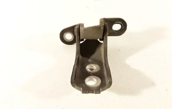 Toyota Verso Front door upper hinge