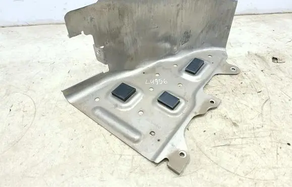 Chevrolet Corvette C8 Exhaust heat shield 84754060
