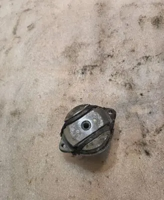 Skoda Superb B5 (3U) Gearbox mount 