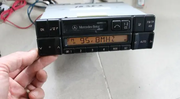 Mercedes-Benz E W124 Radio/CD/DVD/GPS head unit 0038206286 BE2010 BECKER