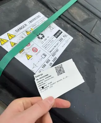 Peugeot 208 II Hybrid / electric car battery 