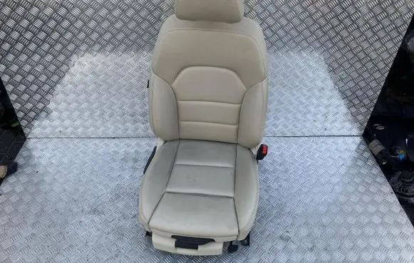Mercedes-Benz GLA W156 X156 Front passenger seat TM13690