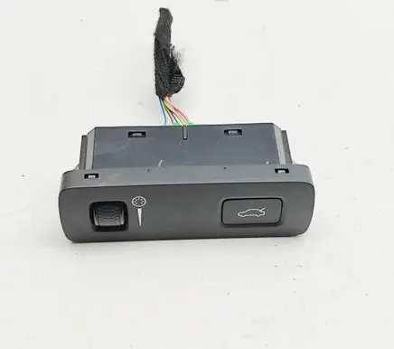 Volvo S90, V90 A set of switches 31443873