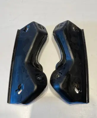 Volkswagen PASSAT B6 Front bumper mounting bracket 3C0807505 3C0807506