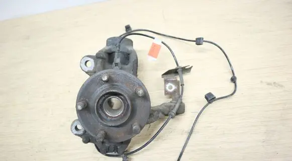 Ford S-MAX Rear wheel hub 3M513A238AG