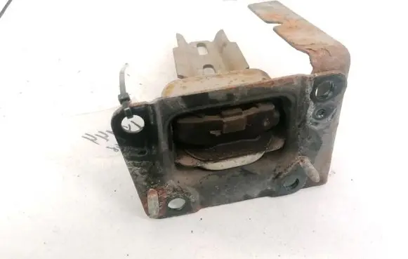 Citroen C3 Engine mount bracket 9641949580