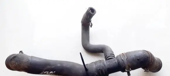Volkswagen Polo III 6N 6N2 6NF Engine coolant pipe/hose 1c0121619b