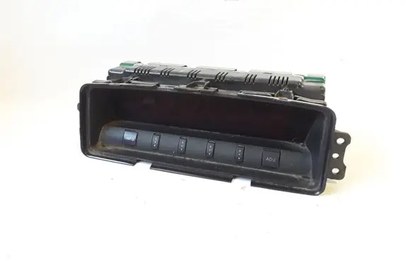 Mitsubishi Pajero Screen/display/small screen 8750A042 7B02F