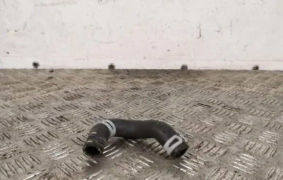 Opel Zafira C Engine coolant pipe/hose 55596898