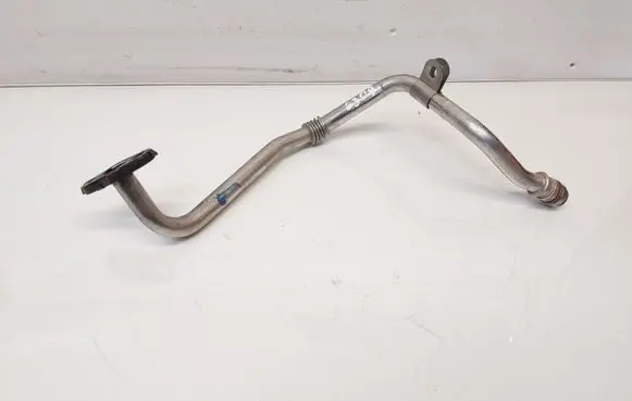 Nissan X-Trail T32 Turbo turbocharger oiling pipe/hose