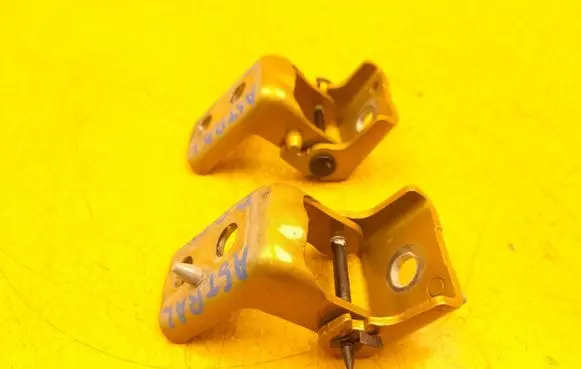 Opel Astra L Front door upper hinge