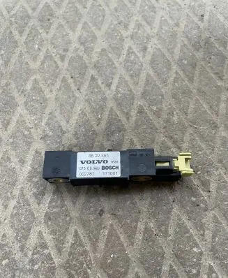 Volvo V70 Airbag deployment crash/impact sensor 8622365 002787 171001