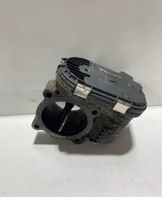 Volvo XC90 Throttle valve 8692720 0281002701