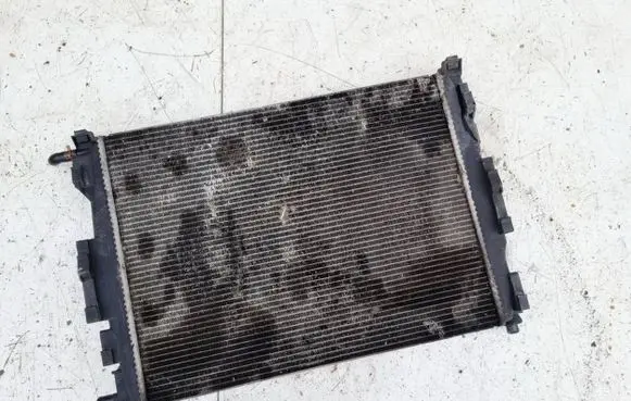 Renault Scenic II - Grand scenic II Coolant radiator 8200357536
