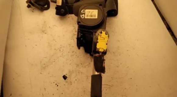 Volvo S80 Rear seatbelt 570521200K