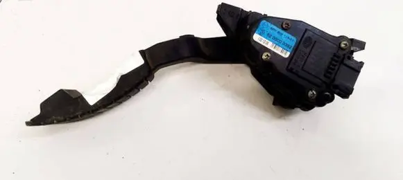 Renault Laguna II Accelerator throttle pedal 8200003392 6PV00811901