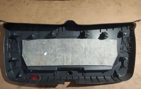 Volkswagen Golf Plus Trunk/boot lower side trim panel 5M0867601