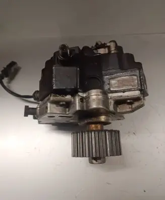 Audi Q7 4L Fuel injection high pressure pump 057130755L 0445010119