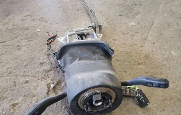 Audi A6 S6 C6 4F Ignition lock
