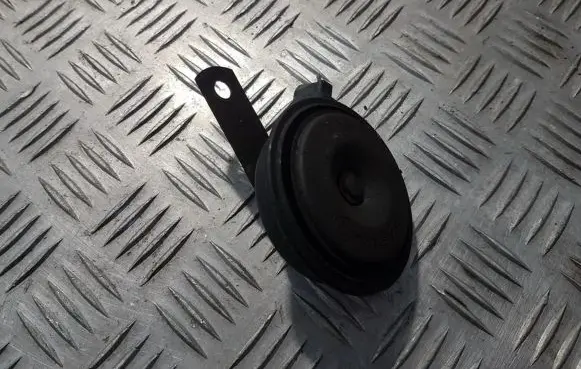 Honda CR-V Horn signal E1000329