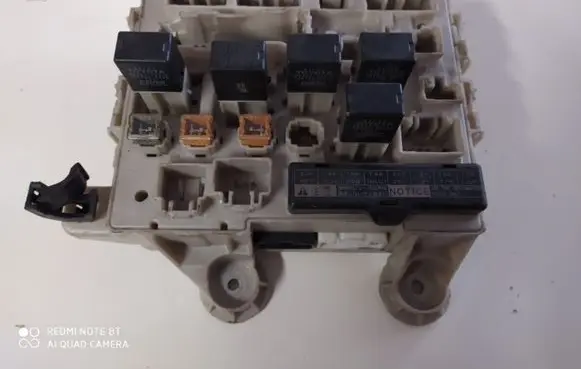 Toyota Previa (XR30, XR40) II Fuse module 8922128040 1J040130040
