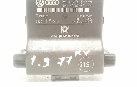 Volkswagen Jetta V Other control units/modules 1K0907530H 1K0907951