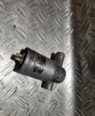Mercedes-Benz E W124 Idle control valve (regulator) 0280140510