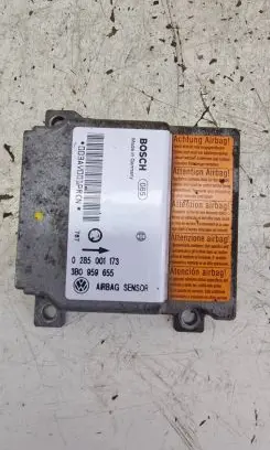 Volkswagen PASSAT B5 Airbag control unit/module 3B0959655