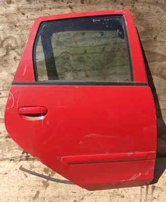 Mitsubishi Colt Rear door