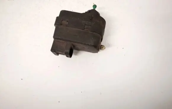 Renault Megane I Headlight level adjustment motor 7700840141