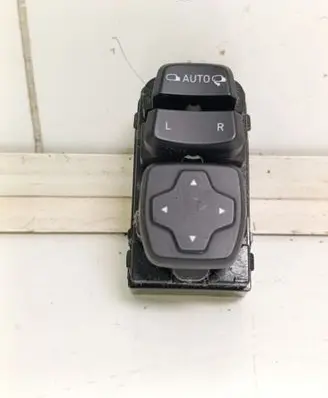 Hyundai Kona I Wing mirror switch 3K54801000
