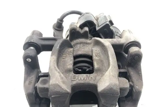 Rear brake caliper