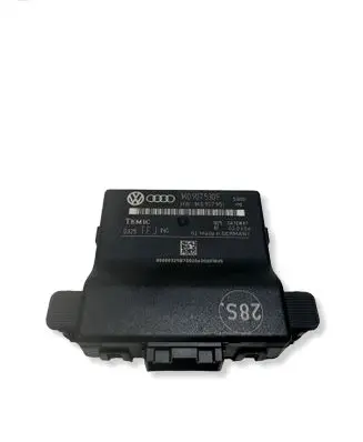 Volkswagen Golf V Gateway control module 1K0907530F 1K0907951
