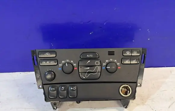 Volvo S60 Interior fan control switch 30746023 M4071300166